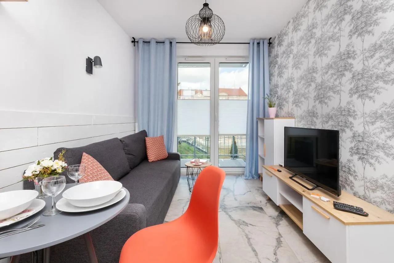 Stylish Apartment Rajska With Free Parking In Gdansk Downtown By Noclegi Renters 0*,  Pologne